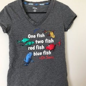 Women’s juniors Dr Suess T-shirt medium